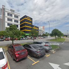 Limited 5 Storey Corner Shop - Near Mcdonald's and Help University