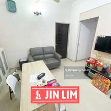 Rare unit in Lucky Garden for sale, call now for appointment.