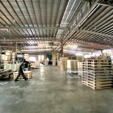 Detached factory for Sale