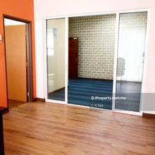 Partial furnished office with lifts