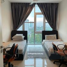Walking distance to college sunway and monash, brt
