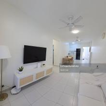 Seri Jati Setia Alam Apartment short drive to Eateries, Mall & Grocery