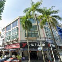 Prime Location, Facing Main Road Shop Office 