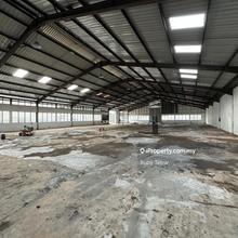 Pasir Gudang - Semi-Detached Factory for Rent