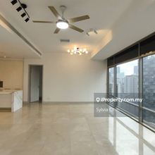 Short walk to Mrt & Monorial  station, next to Pavilion Mall