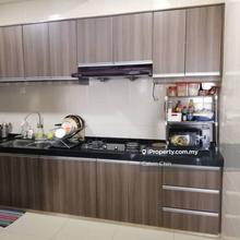 Partial renovated unit, 2 carpark 