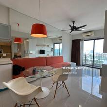 Fully Furnished. 2 bedrooms, Near KTM & MRT