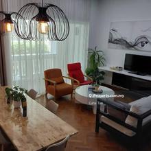 Beautifully Renovated & Fully Furnished unit