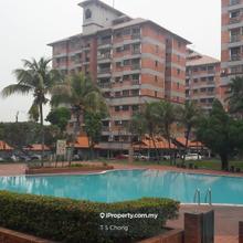Evergreen Park Acorn and hazel  Condominium 