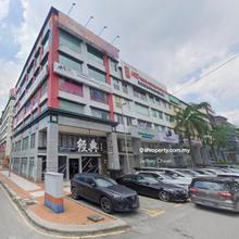 Corner unit 6 storeys