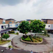 Luxury Living Redefined: Kota Kemuning Premier Township Haven