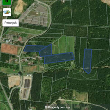 Suitable agricultural land for cultivation or buildings 