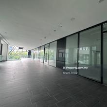 Many unit sizes available. Retail shops and offices. Ground, 1st, 2nd
