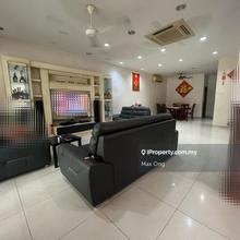 Excellent location , 3 Storey Limited Unit For Sale