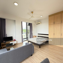 For rent cube 8 studio 