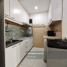 Fully Furnished, 2 car parks (tandem), pool view 