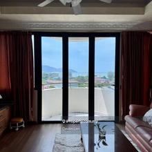 Sea view unit ; Renovated ; Good condition ; 2 Car Park 
