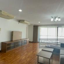 KLCC Menara Pinang 3 room 2230sf balcony newly renovated new furniture