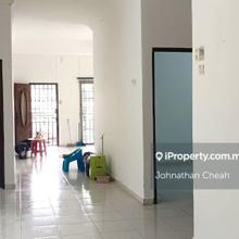Spacious Prime Bungalow in Kampung Boyan For Sale!