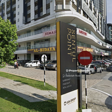 3-storeys shop lot strata title (2-storey out of 3-storey for sale)