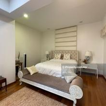 An elegant 2-sty bungalow in a gated & guarded location in Bukit Tunku