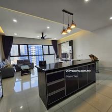 High floor unblocked kl city view! main door facing sky garden forest!