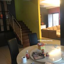 Terrace house for Sale