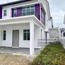 Taman Pulai Mutiara, Double Storey Cluster House for Sale