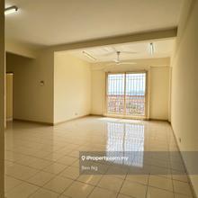 Tar villa apartment freehold low density nearby lrt station