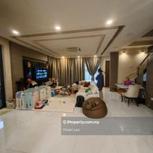 Semi-D house for Sale