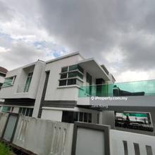 Semi-D house for Sale