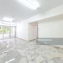 Corner & Low Floor / Casa Magna Apartment, Kepong