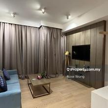 Cheap! Next to Suria KLCC LRT Star Walk of Fame Luxurious Living