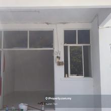 Karen) Single Storey House at Batu Gajah bemban for rental 