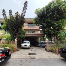3 Storey Semi Detached House