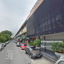 Taman Sri Serdang 3 Storey Ground Floor Shop for Rent
