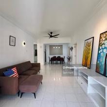 Middle Stack High-Floor Seaview unit