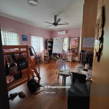 Taman Tropika 2 Semi D Kajang Partly Renovated Furnished 