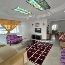 Cheap,Good Condition, 3 Sty Extended Endlot @ Sri Petaling 