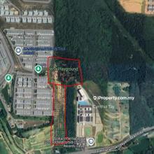 Best location facing the main road and next to international school