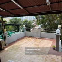 Sungai Ara Terrace