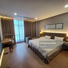 Unblocked View with high Floor 