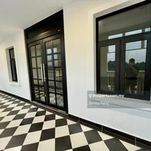 Eco Galleria, Eco Botanic Shoplot For Sale