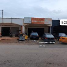 B234 intermediate Shoplot