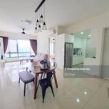 Easy access to PJ and Subang, walking distance to Sri Kdu int sch