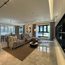 Sastra U-Thant embassy enclave. 1km to KLCC, TRX, rsgc & iskl school.