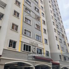 Low floor unit, good condition, 9 min walk to mrt mutiara damansara