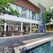 3-storey Corner House, With Club House, Gated and Guarded