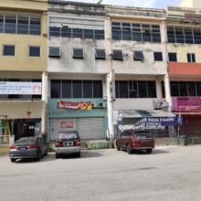 Shop Office with 4 levels selling at low price