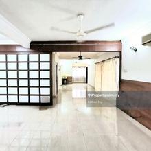 2 storey  link house (end lot )for sale
